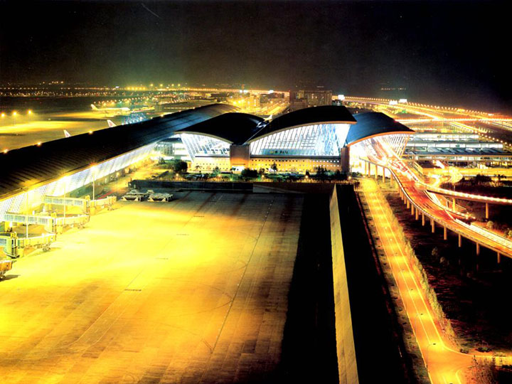 浦东国际机场